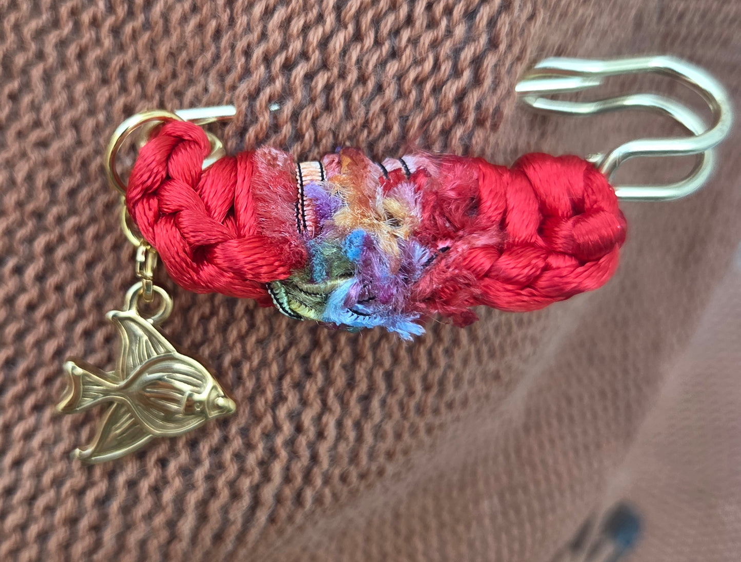 Broche Vibrante&Pez